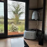 Chalet Tiny House Au Coeur D'une Petite Cité De Caractère à Saulges